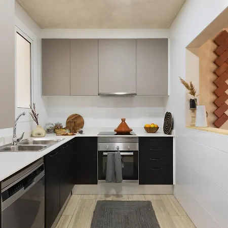 Afrera - 2 Bedrooms And Terrace In Sant Gervasi Apartman Barcelona